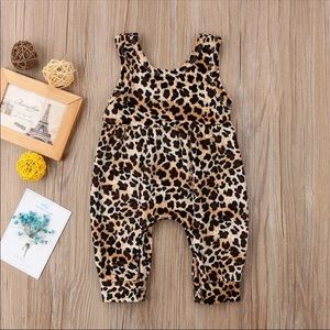 Infant Velvet leopard romper